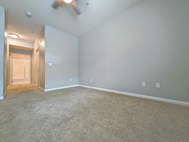 Building Photo - Coming Soon! Beautiful Ground Floor Condo in Carmel Valley