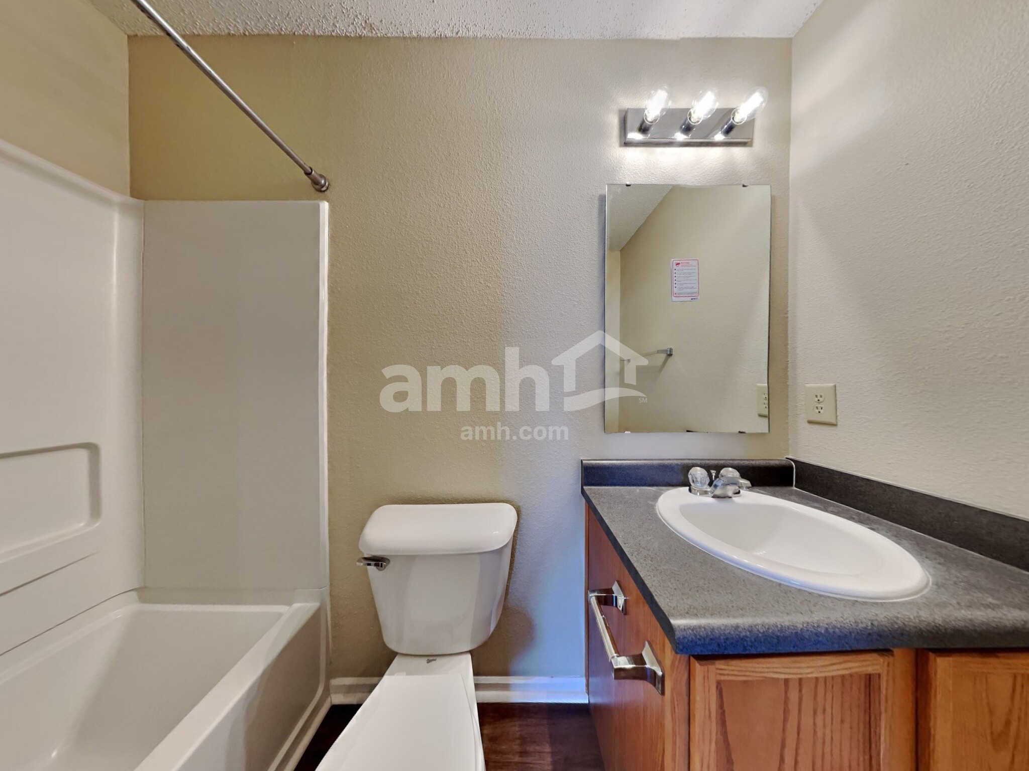 Building Photo - 2317 Bridlewood Dr