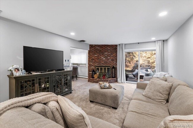 Building Photo - 29 Joyce Ln