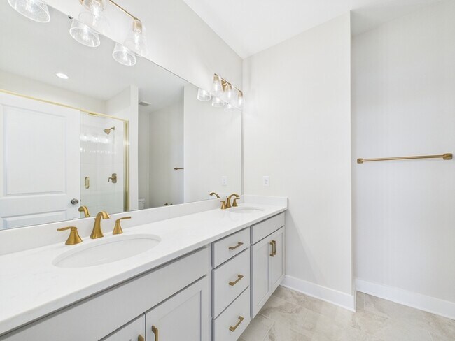 Building Photo - 308 Ferebee Pl