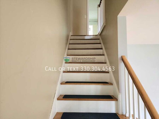 Building Photo - 2131 Dennison Pl NW