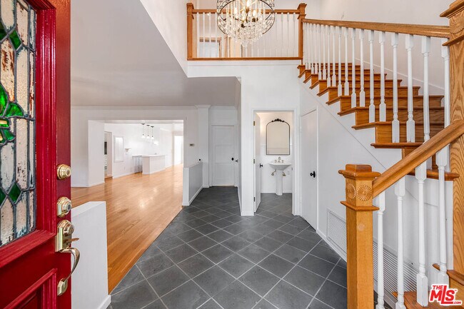 Building Photo - 4309 Gentry Ave