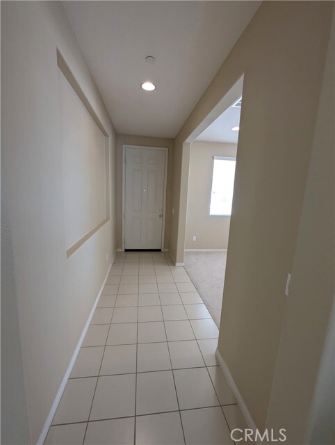 Building Photo - 7450 Silver Saddle Ct