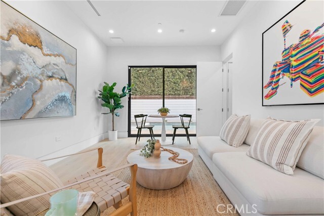 Building Photo - 4532 Katherine Ave