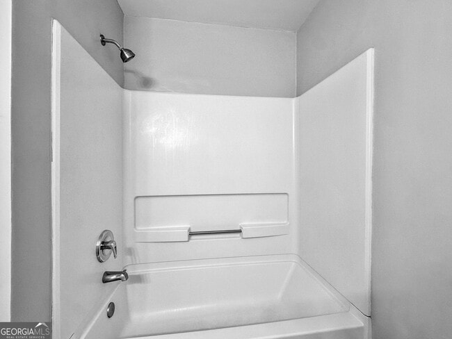 Building Photo - 608 Silver Trace Ct