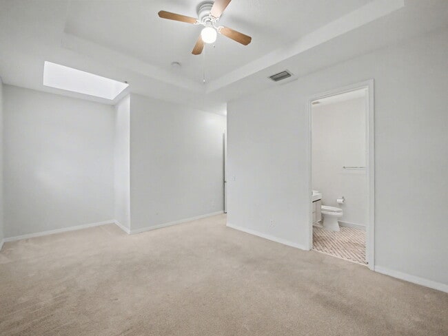 Building Photo - 1460 Corbison Point Pl