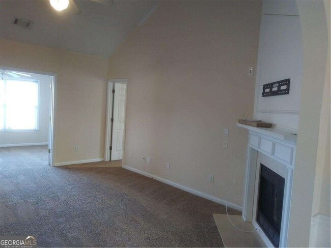 Building Photo - 2809 Driftwood Ct