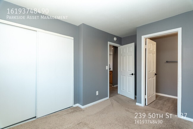 Building Photo - 239 50th St
