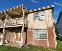 Building Photo - Affordable 2 bedroom apartment in Spring Hill-Available in JUNE!!