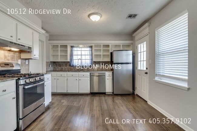 Building Photo - 10512 Ridgeview Dr