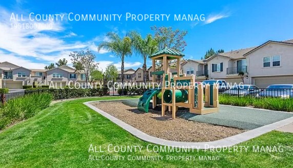 Building Photo - 31890 Delfina Way