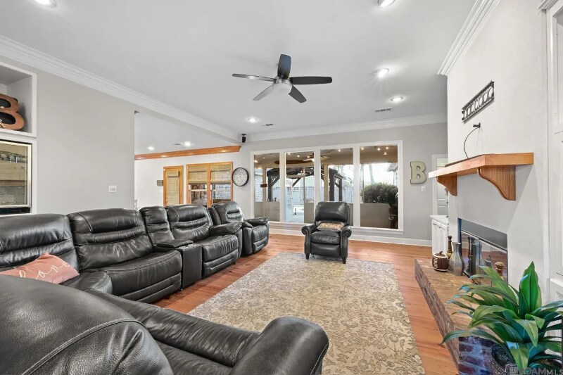 Building Photo - 17867 W Colony Way