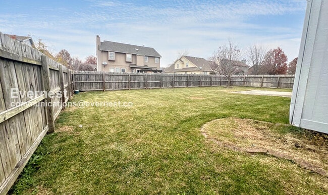 Building Photo - 928 SE 12 Terrace