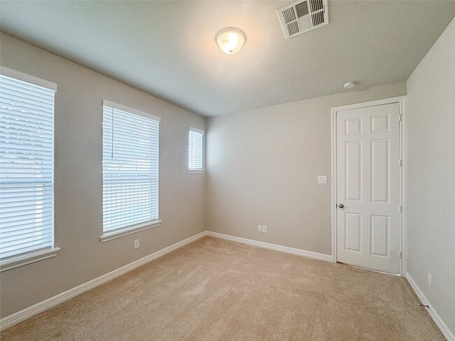 Building Photo - 9503 Towne Lake Pkwy