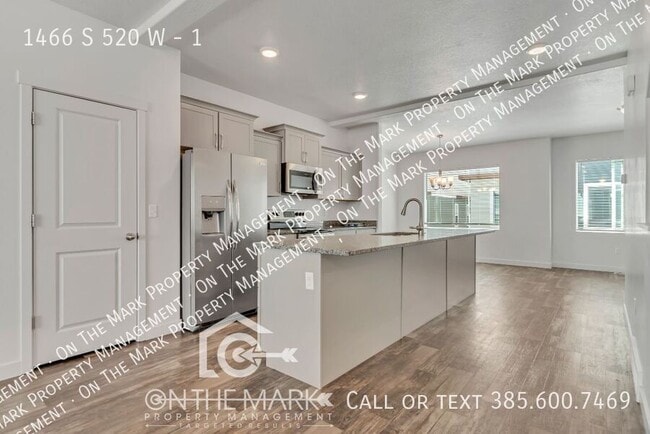 Building Photo - 1466 S 520 W