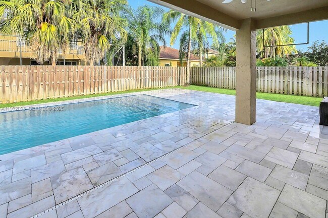 Building Photo - 4308 Diamond Terrace