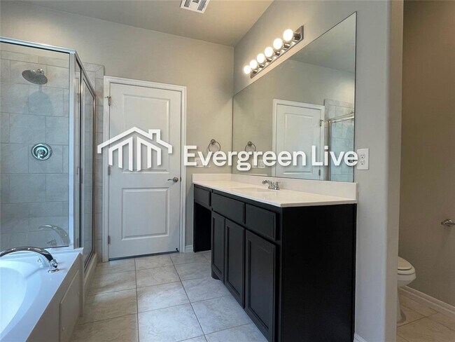 Building Photo - 3605 Molly Dr