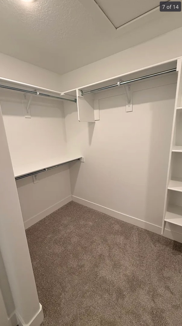 Building Photo - ? Brand-New End-Unit Townhome with Finishe...