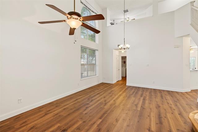 Building Photo - 3100 Verbena Dr