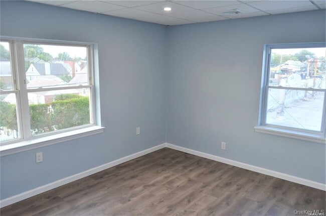Building Photo - 223 Scherer Blvd