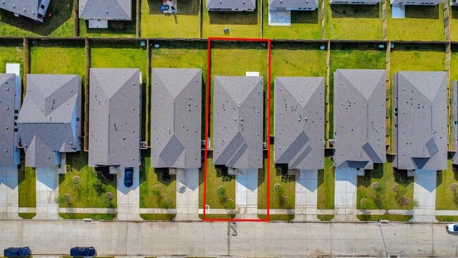 Building Photo - 26903 Zebra Grass Dr