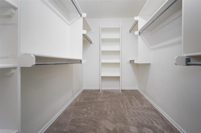 Building Photo - 3612 Crail Dr