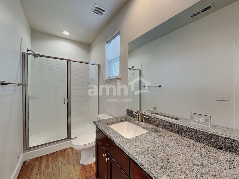 Building Photo - 231 E Sicily Dr