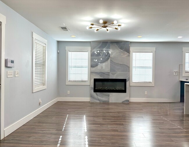 Building Photo - 252 Tiger Flowers Cir NW