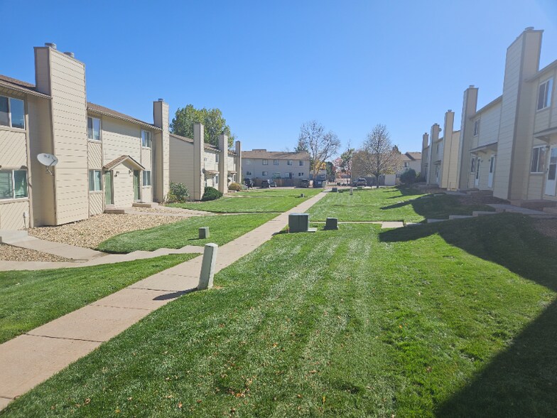 Building Photo - 1830 Lanka Ln