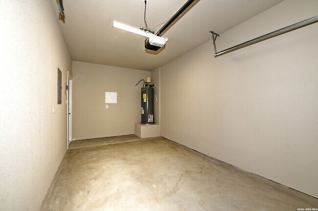 Building Photo - 11318 Clearmine St