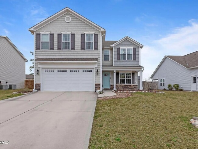 Primary Photo - 302 Belvedere Dr