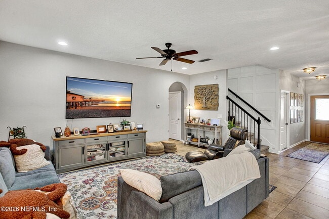 Building Photo - 95255 Windflower Trail