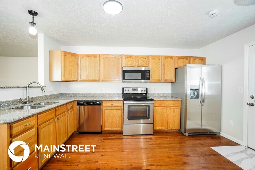 Building Photo - 3853 Sugarbark Dr