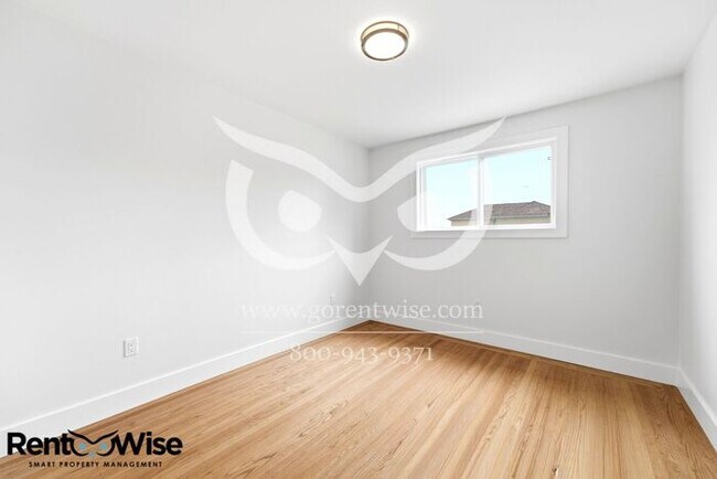 Building Photo - 1 Marview Way