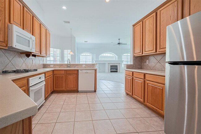 Building Photo - 3118 Emory Oak Ln