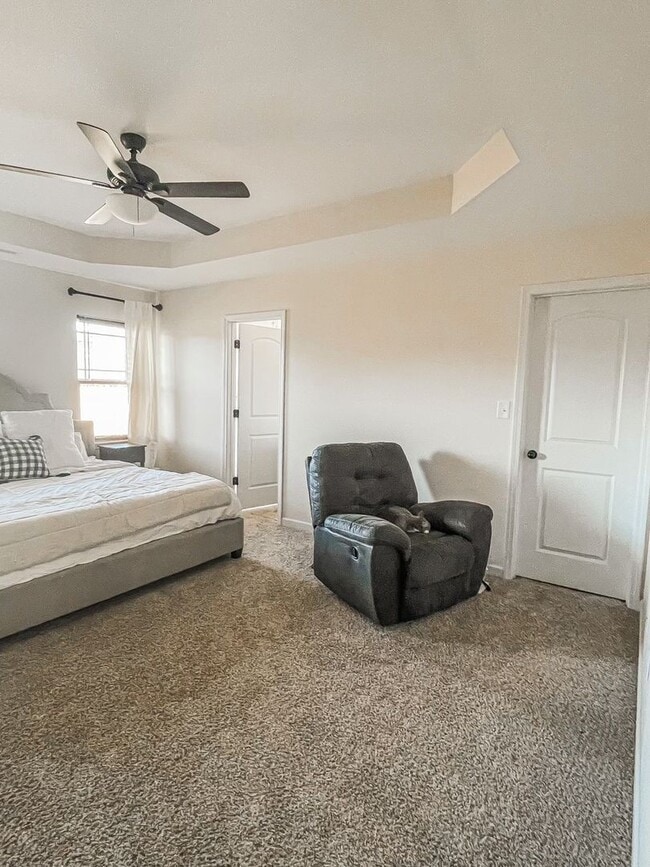 Building Photo - 4 Bedroom Swansboro Home for Rent