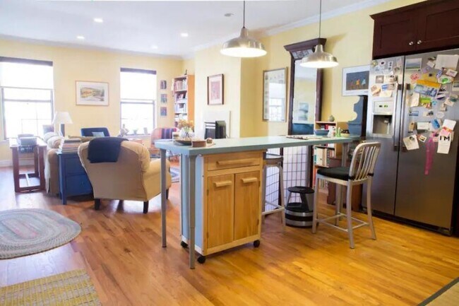 Primary Photo - 2 bedroom in Brooklyn NY 11231