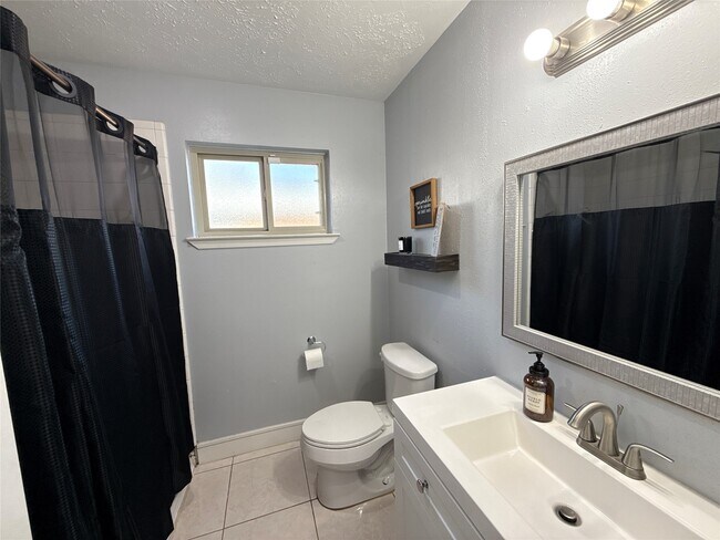 Building Photo - 7307 Muirwood Ln