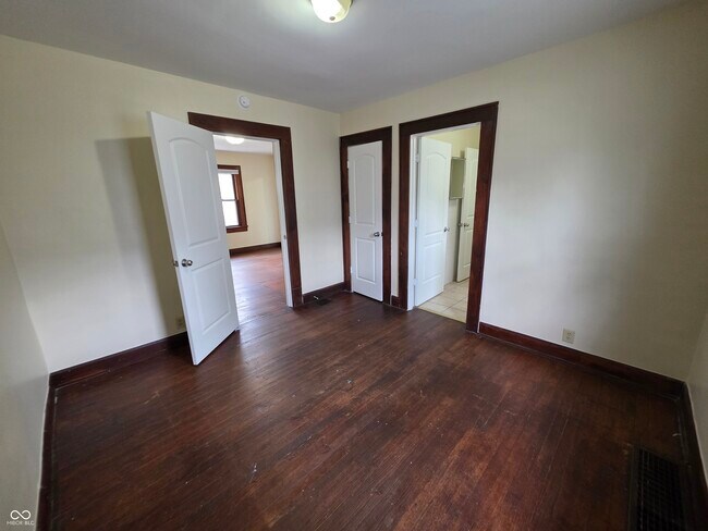 Building Photo - 1534 Dawson St