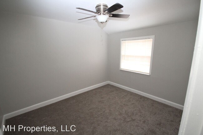 Building Photo - 2 br, 1.5 bath House - 936 Middlesex Road