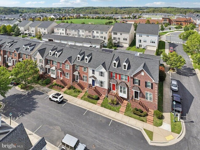 Building Photo - 22448 Bright Sky Dr