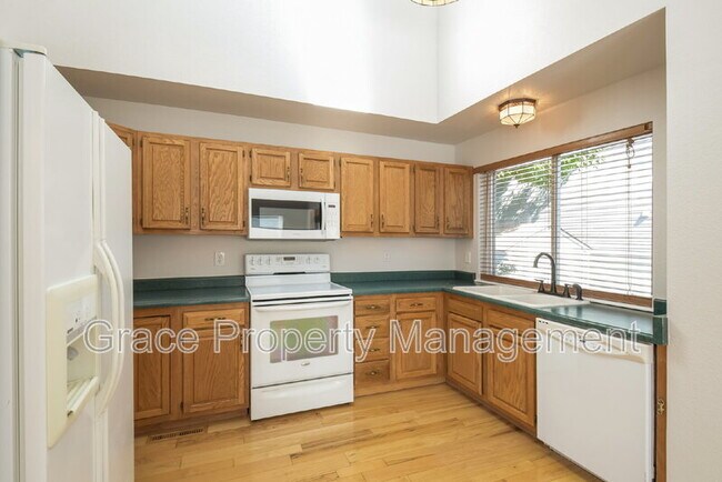 Building Photo - 10571 W 83rd Pl