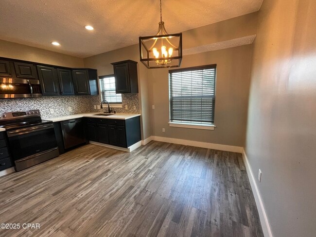 Building Photo - 5307 Seneca Ln