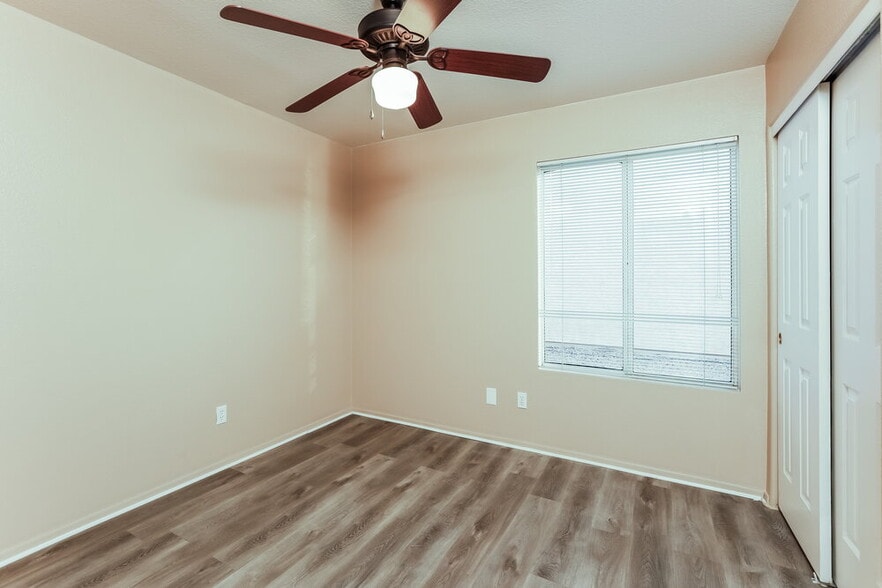 Building Photo - 7519 W Summer Sky Dr