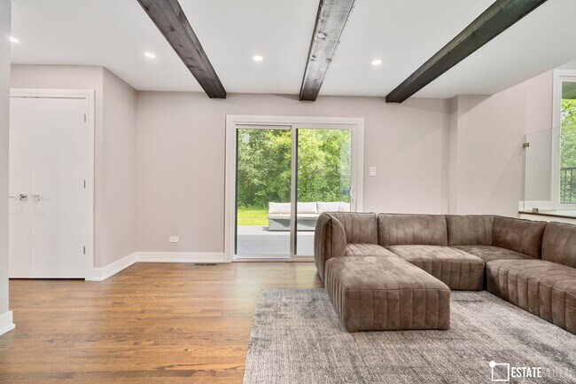 Building Photo - 12407 91st Ave