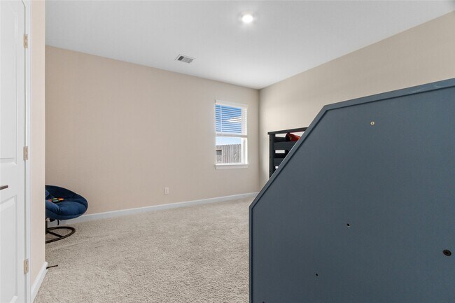 Building Photo - 3009 Floating Barque Dr