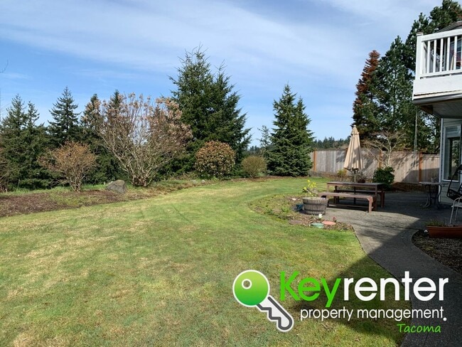 Building Photo - Luxurious House in North East Tacoma!!