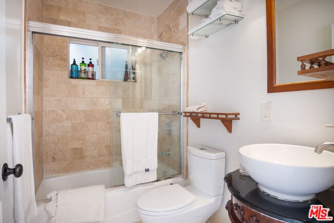 Building Photo - 8298 Presson Pl