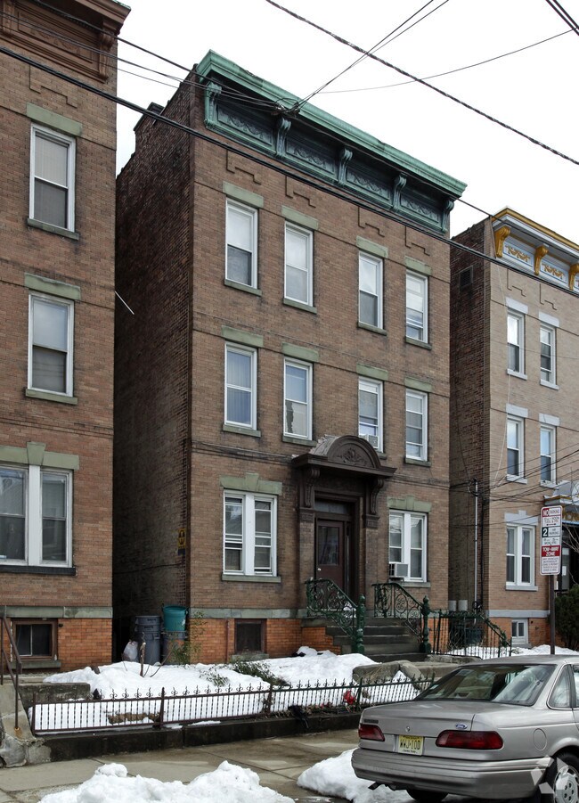 270 Hancock Ave 270 Hancock Ave Jersey City NJ 07307 Apartment Finder