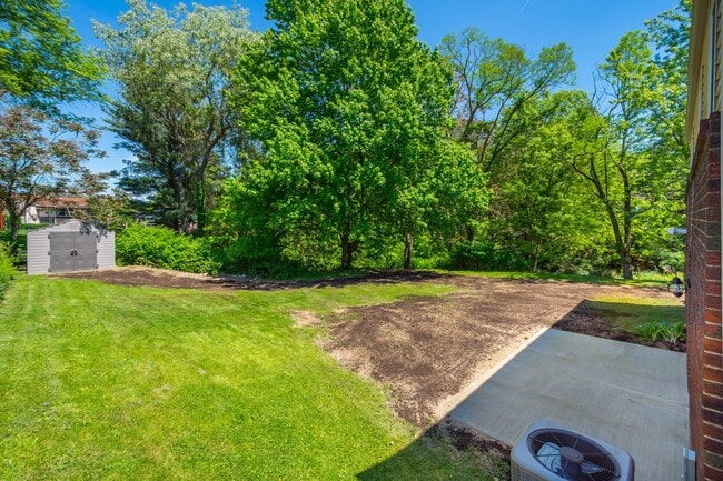 Building Photo - AVAILABLE JULY 1ST! Don't miss this STUNNING & UPDATED 3 bedroom in Baldwin!